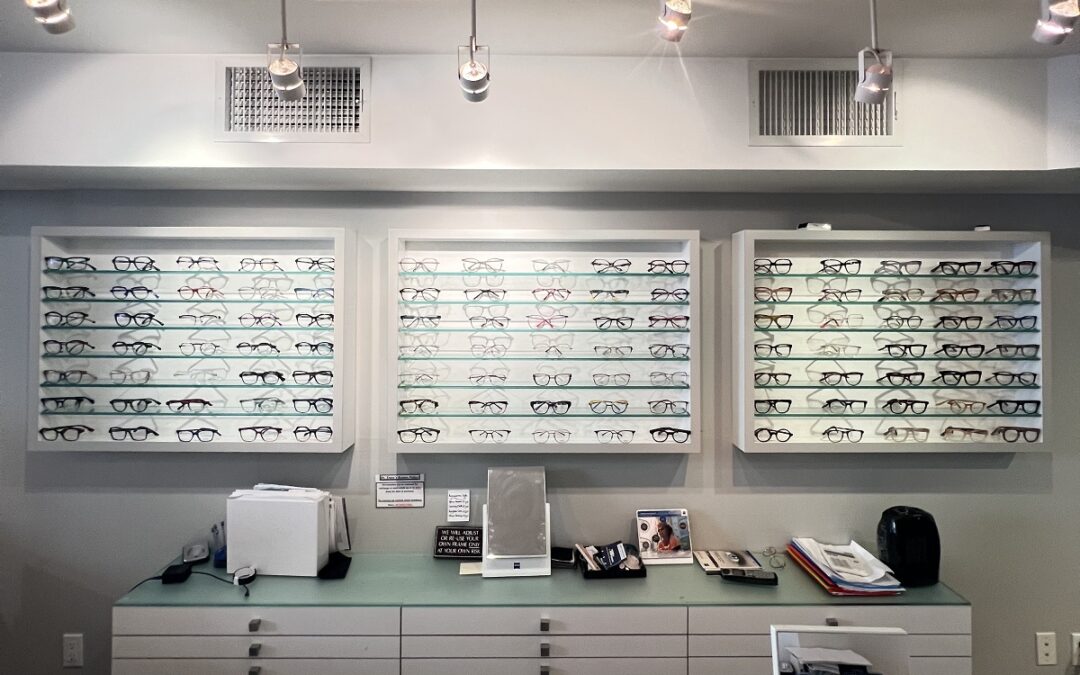 Discover Dr. Gary Tracy Optometry & Eyewear 
