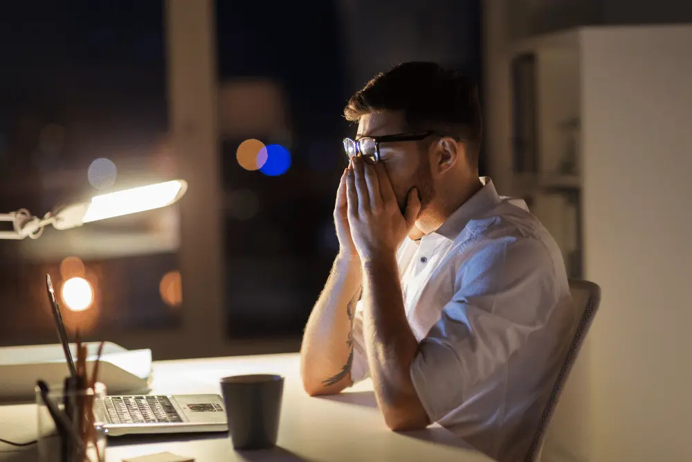 Glasses for Tired Eyes: Why Your Lifestyle Demands Specialized Lenses
